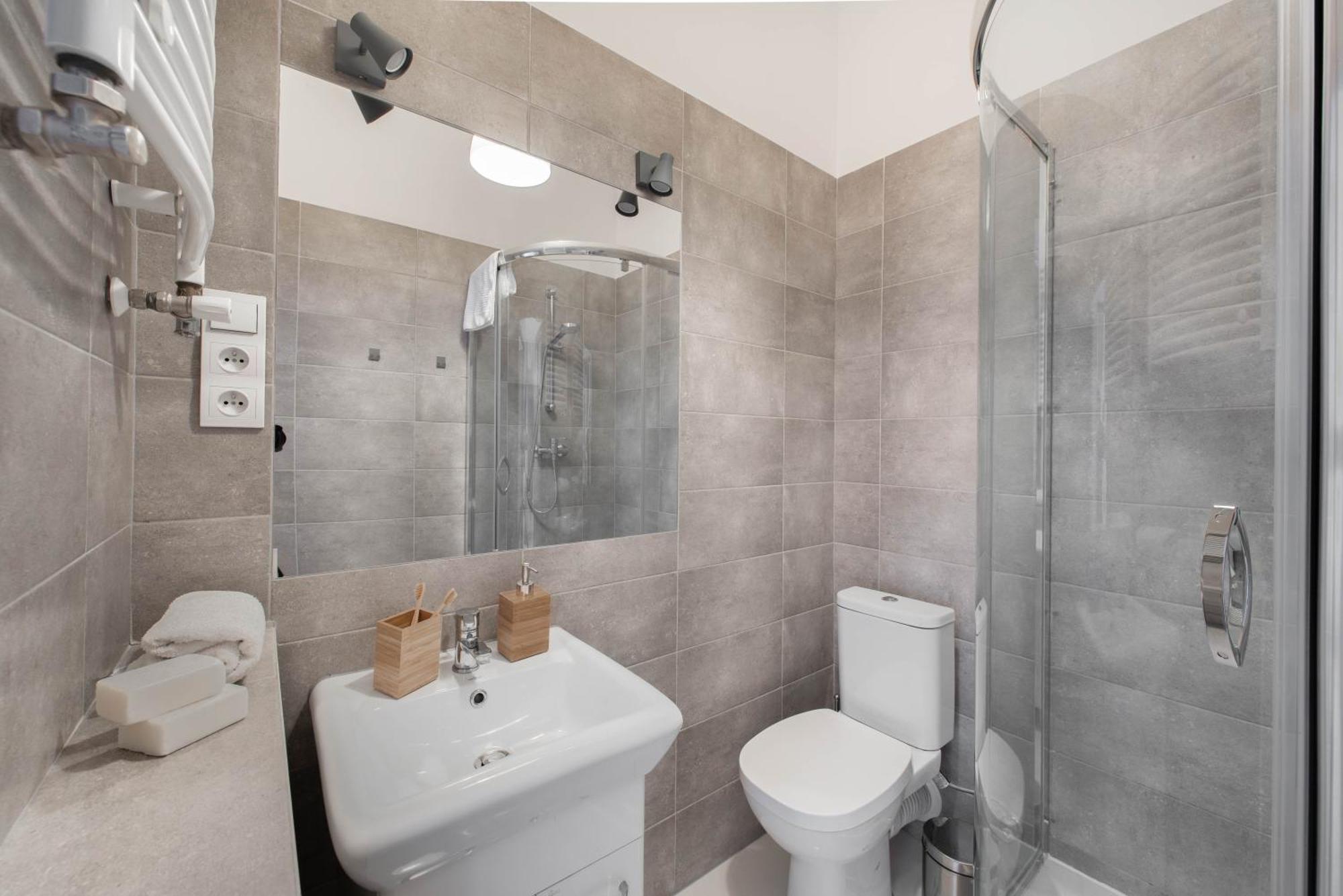 Krakowcharm No13 With Balcony - City Center Apartment Krakau